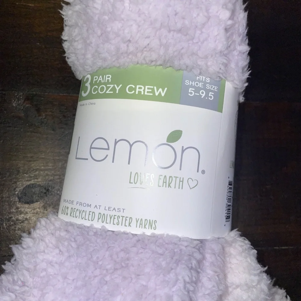 NEW‎ Lemon Loves Earth 3 Pair Cozy Crew Plush Crew Socks Sz 5-9.5 OEKO Tex